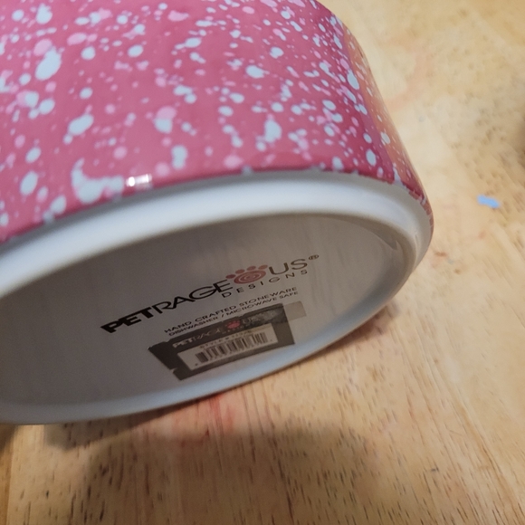 Dog food bowl - Picture 6 of 7